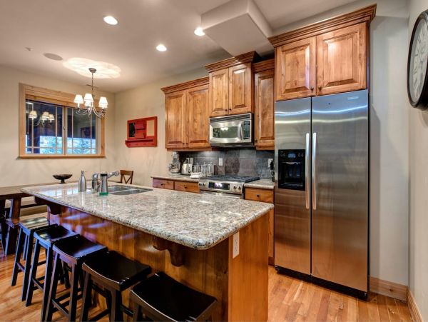 Park City Vacation Home with Spa Sleeps 10 Guests