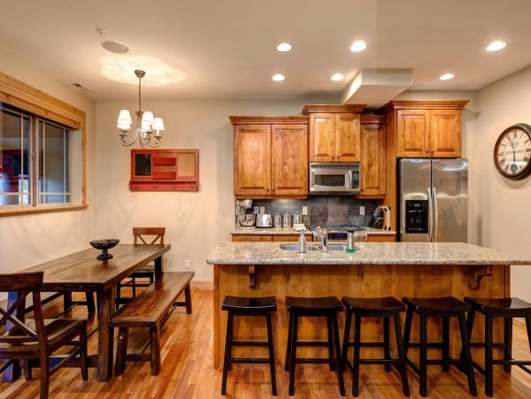 Park City Vacation Home with Spa Sleeps 10 Guests