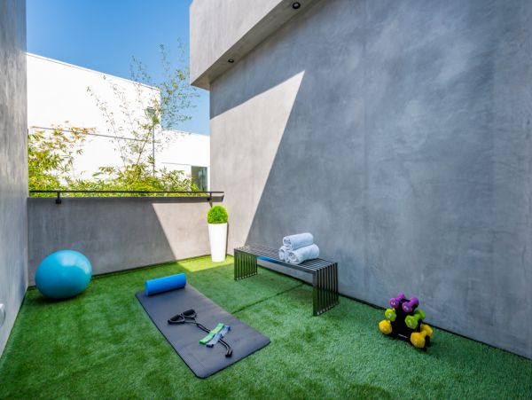 Beverly Hills Vacation Villa with Private Pool & Hot Tub