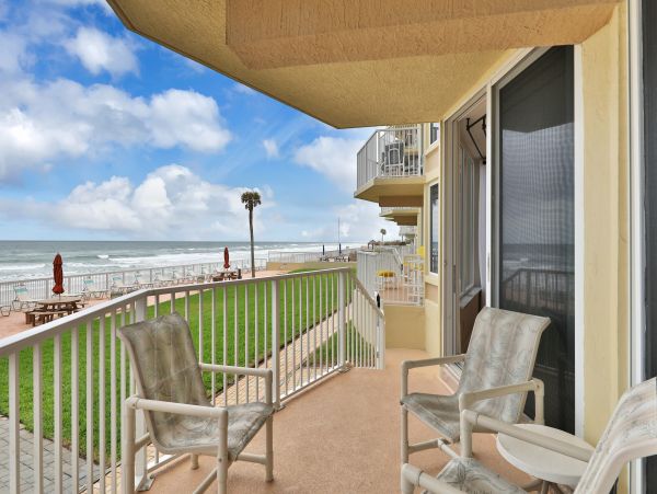 Daytona Beach Condo 963002