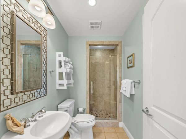 Perdido Key Four Bedroom Elegant Beachfront Vacation Rental