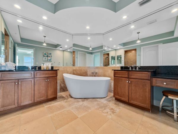 Perdido Key Four Bedroom Elegant Beachfront Vacation Rental