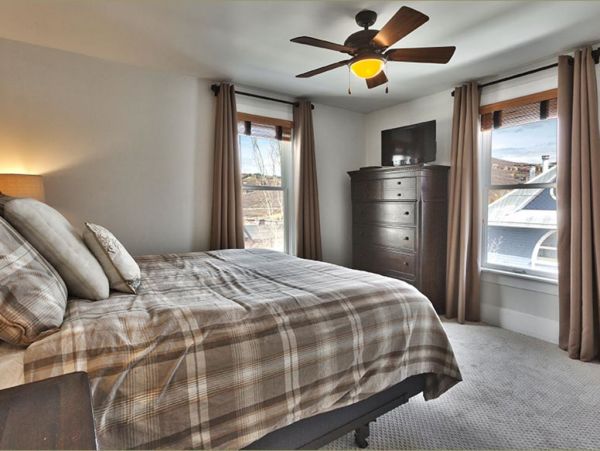 Park City. Vacation Rental Home With Hot Tub Shuttle to Lift