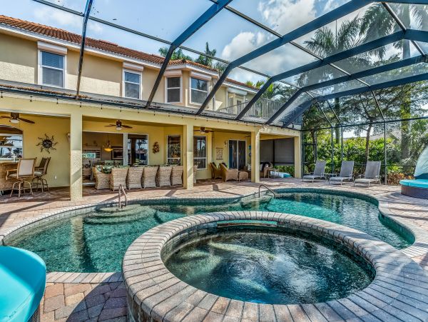Cape Coral Vacation Home With Private Pool Sleeps 14 Guests