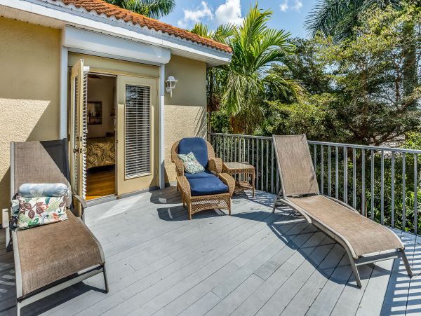 Cape Coral Vacation Home With Private Pool Sleeps 14 Guests