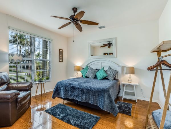 Cape Coral Vacation Home With Private Pool Sleeps 14 Guests