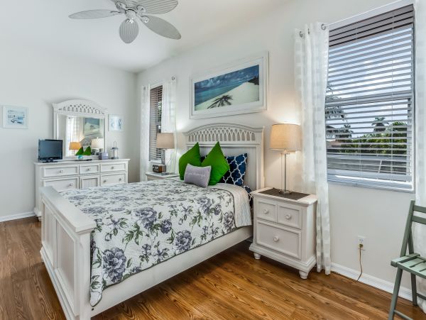 Cape Coral Vacation Home With Private Pool Sleeps 14 Guests