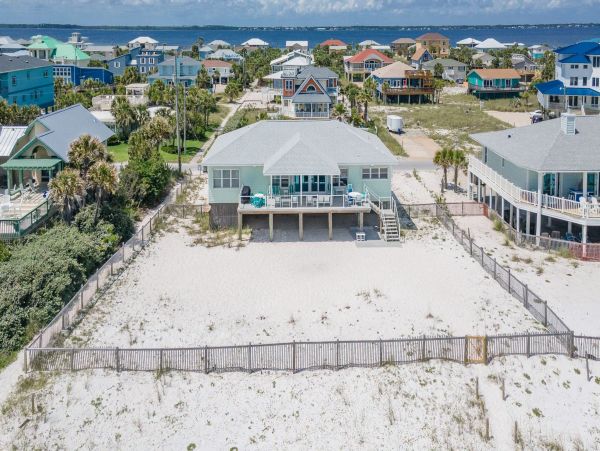 Five BEdroom Gulf Front Getaway in Pensacola Beach