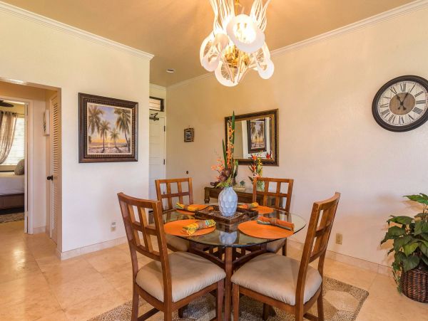 Beautiful Vacation Condo with Communal Pool & Hot Tub
