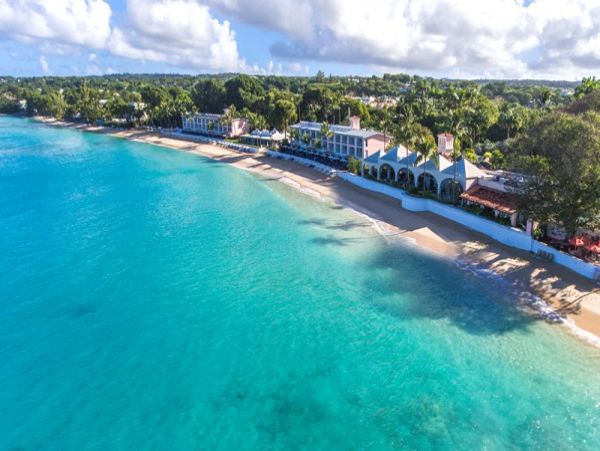 Fantastic Vacation Villa Exclusive Community in St. James