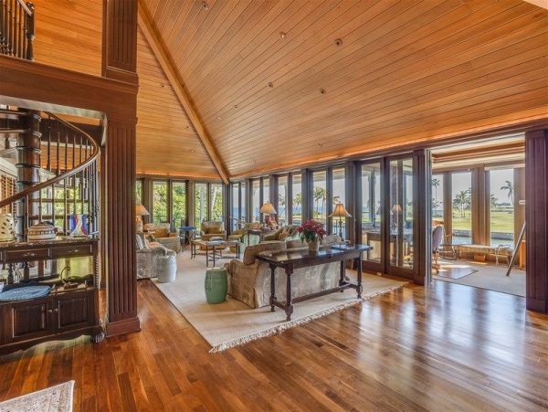 Beautiful Vacation Home with Canal Views in Boca Grande