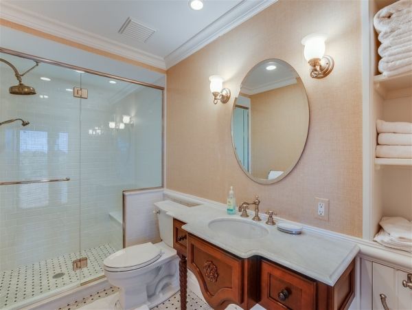 Beautiful Vacation Home with Canal Views in Boca Grande