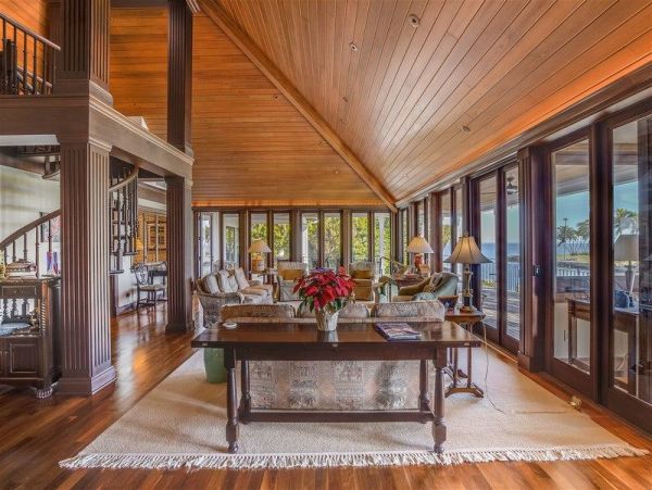 Beautiful Vacation Home with Canal Views in Boca Grande