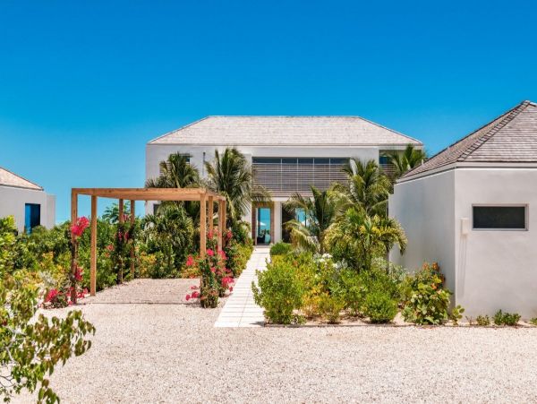 World Class Turks & Caicos Luxury Beachfront Villa Staff