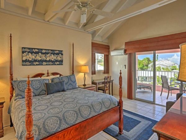 St. Thomas 1 Bedroom Plus Loft Vacation Condo Rental