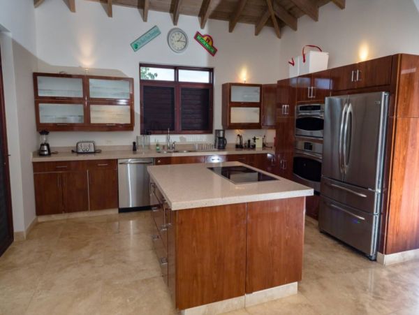 Stunning Vacation Rental Home with Private Pool, Beach & Spa