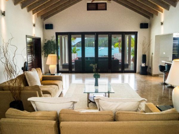 Stunning Vacation Rental Home with Private Pool, Beach & Spa