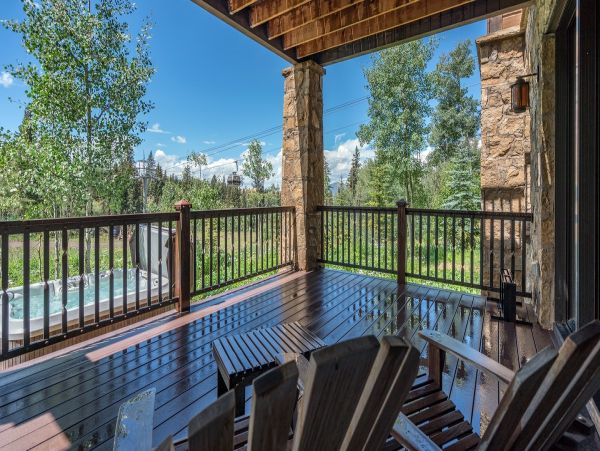 True Ski in Ski Out Townhome Sleeps 14