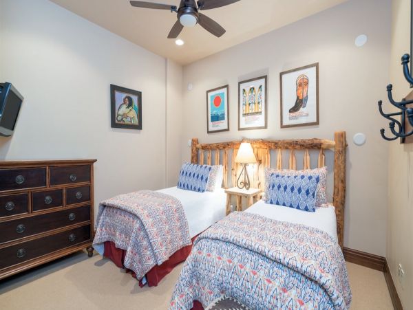 True Ski in Ski Out Townhome Sleeps 14
