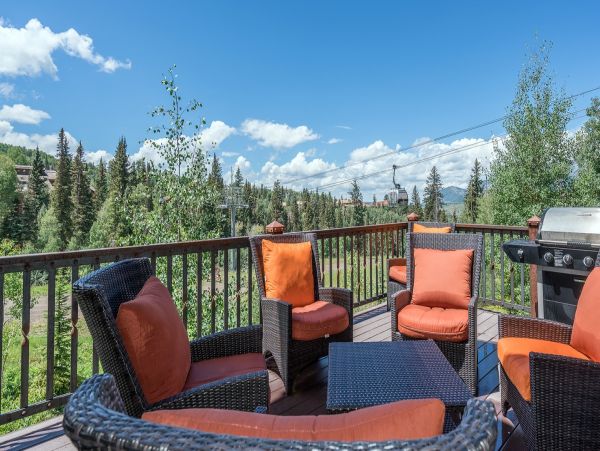 True Ski in Ski Out Townhome Sleeps 14