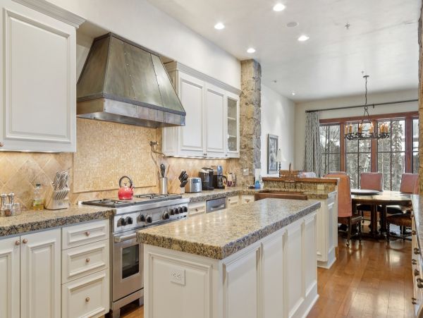 True Ski in Ski Out Townhome Sleeps 14