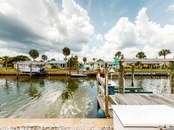 Daytona Beach Home 963232