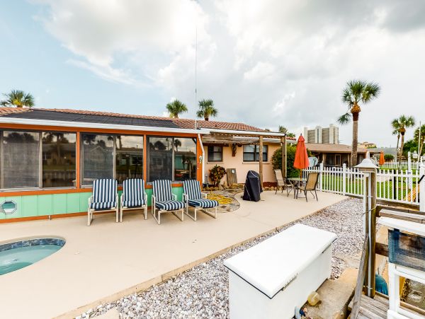 Daytona Beach Home 963232
