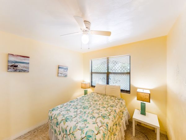 Daytona Beach Home 963232
