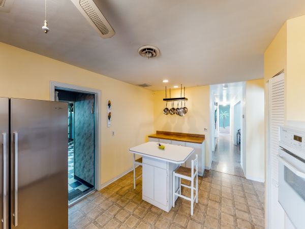 Daytona Beach Home 963232