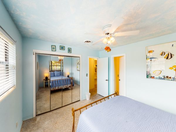 Daytona Beach Home 963232
