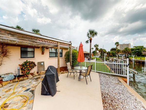 Daytona Beach Home 963232