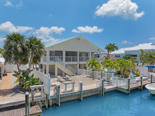 New Arrival Florida Keys Includes Beach Club Access