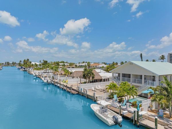 New Arrival Florida Keys Includes Beach Club Access