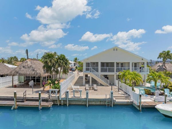 New Arrival Florida Keys Includes Beach Club Access