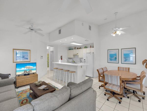 New Arrival Florida Keys Includes Beach Club Access