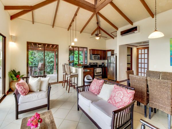 Manuel Antonio Quepos Home 963288