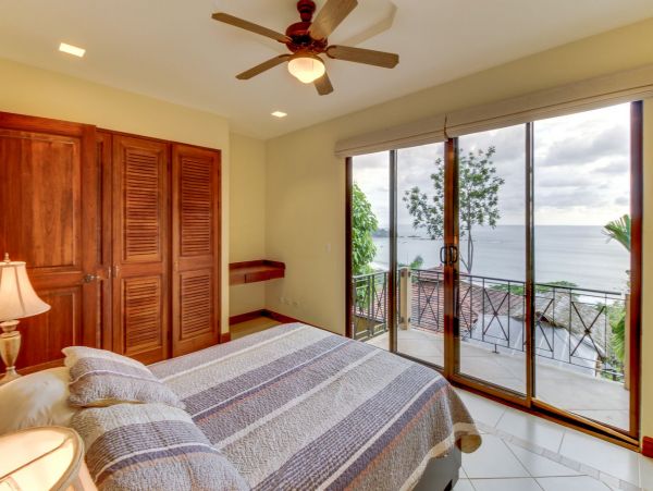 Manuel Antonio Quepos Home 963288