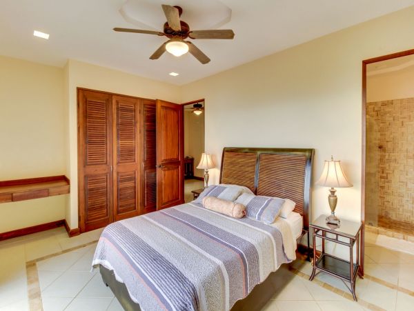 Manuel Antonio Quepos Home 963288