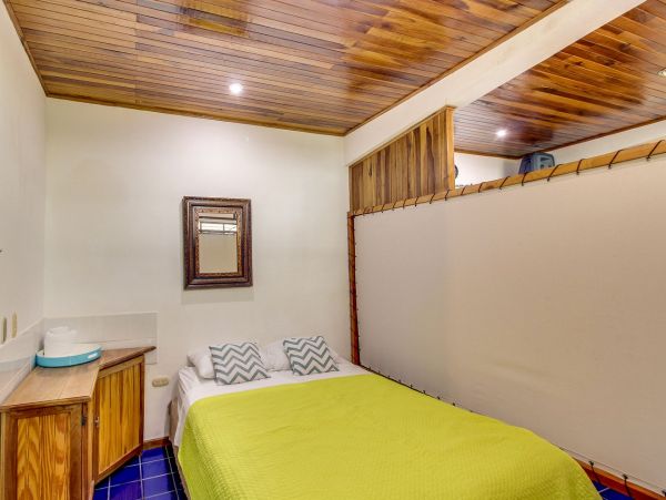 Manuel Antonio Quepos Home 963293