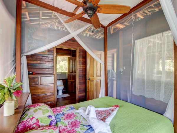 Manuel Antonio Quepos Home 963297