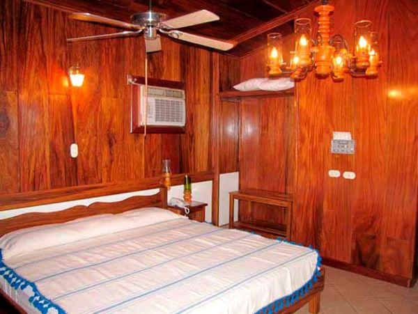 Manuel Antonio Quepos Home 963323