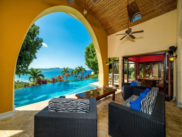 Playa Flamingo Home 963347