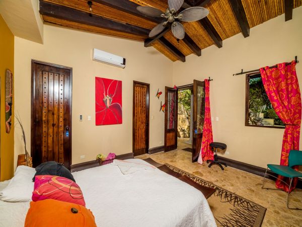 Playa Flamingo Home 963347