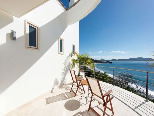 Playa Flamingo Home 963348