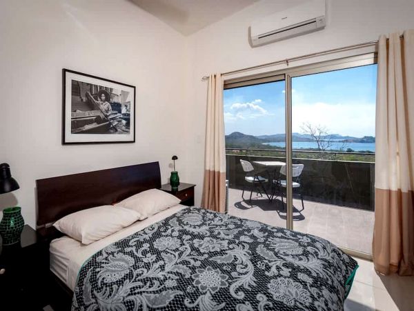 Playa Flamingo Home 963375