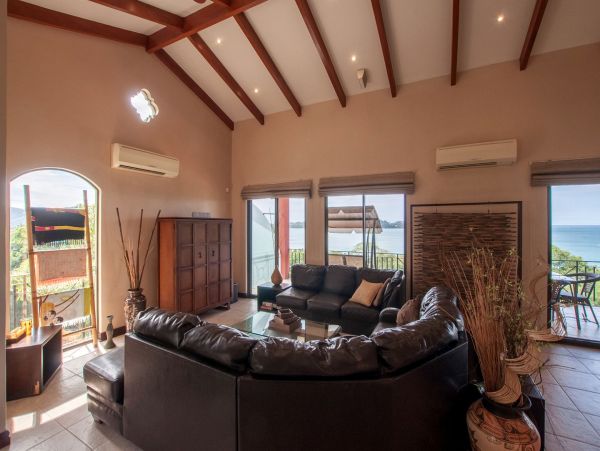 Playa Flamingo Home 963382