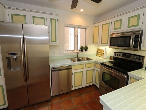 Three Bedroom Vacation Residence Sleeps Six in Naples