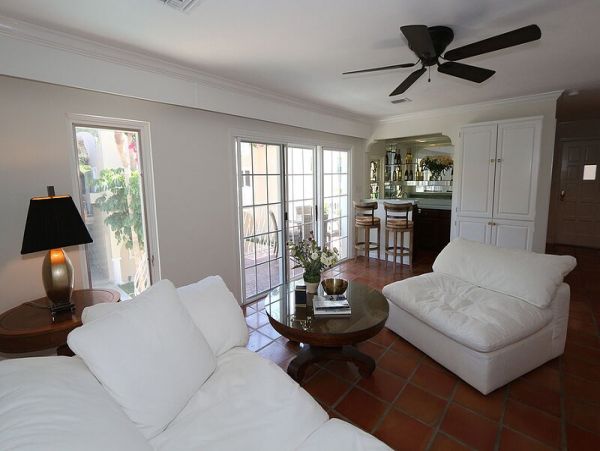 Three Bedroom Vacation Residence Sleeps Six in Naples