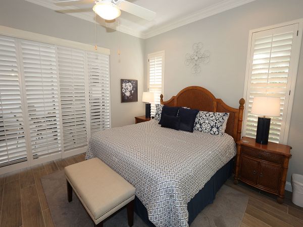 Beautiful Vacation Home with Private Pool & Hot Tub Sleeps 6
