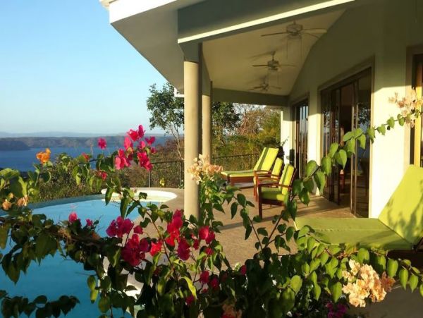 Four Bedroom Vacation Villa with Amazing Views and Infinity Pool